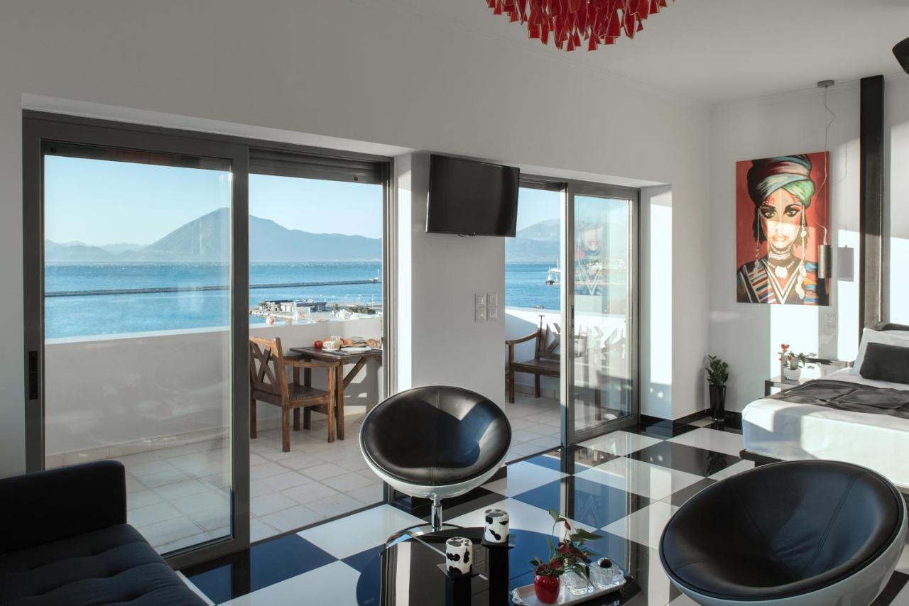Apartamento Majestic Penthouse In The Heart Of Patra Exterior foto